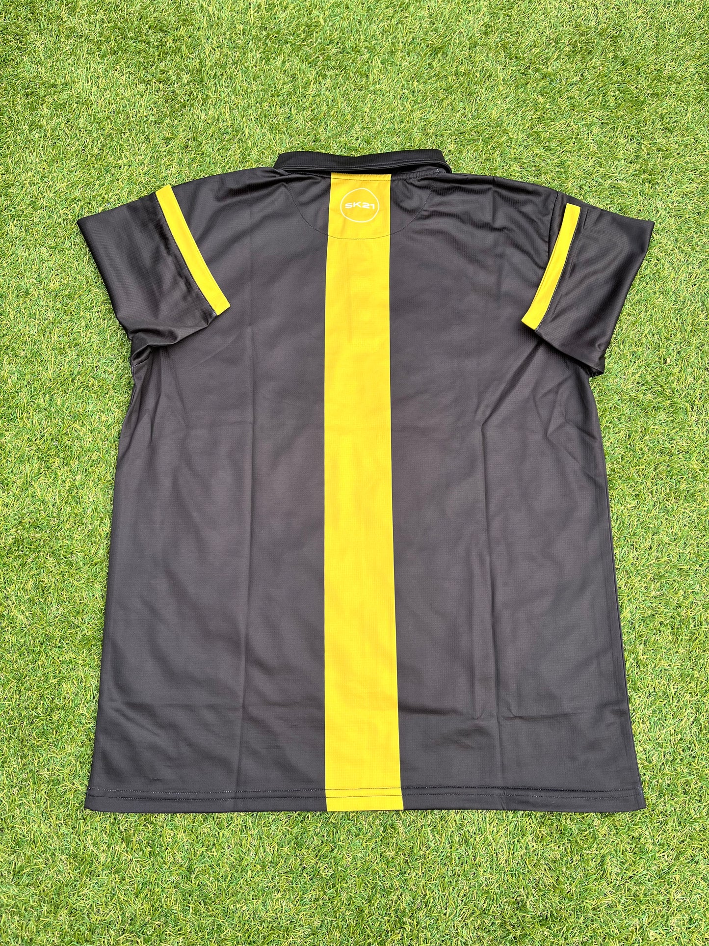 SK21 Black-Line Gold